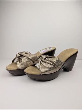 Anne Klein Metallic Gold Leather Knot Slide Wedge Sandals, Vintage Women's 9.5